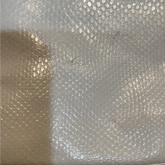 Vintage JUDITH LEIBER Ivory Clutch Shoulder Bag | Good vintage condition - Picture 15 of 16